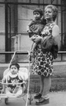 Cuando secuestraron a mi mamá, llevaba en brazos a mi hermana Lucía, de diez meses. Se las llevaron a la  ESMA. 
